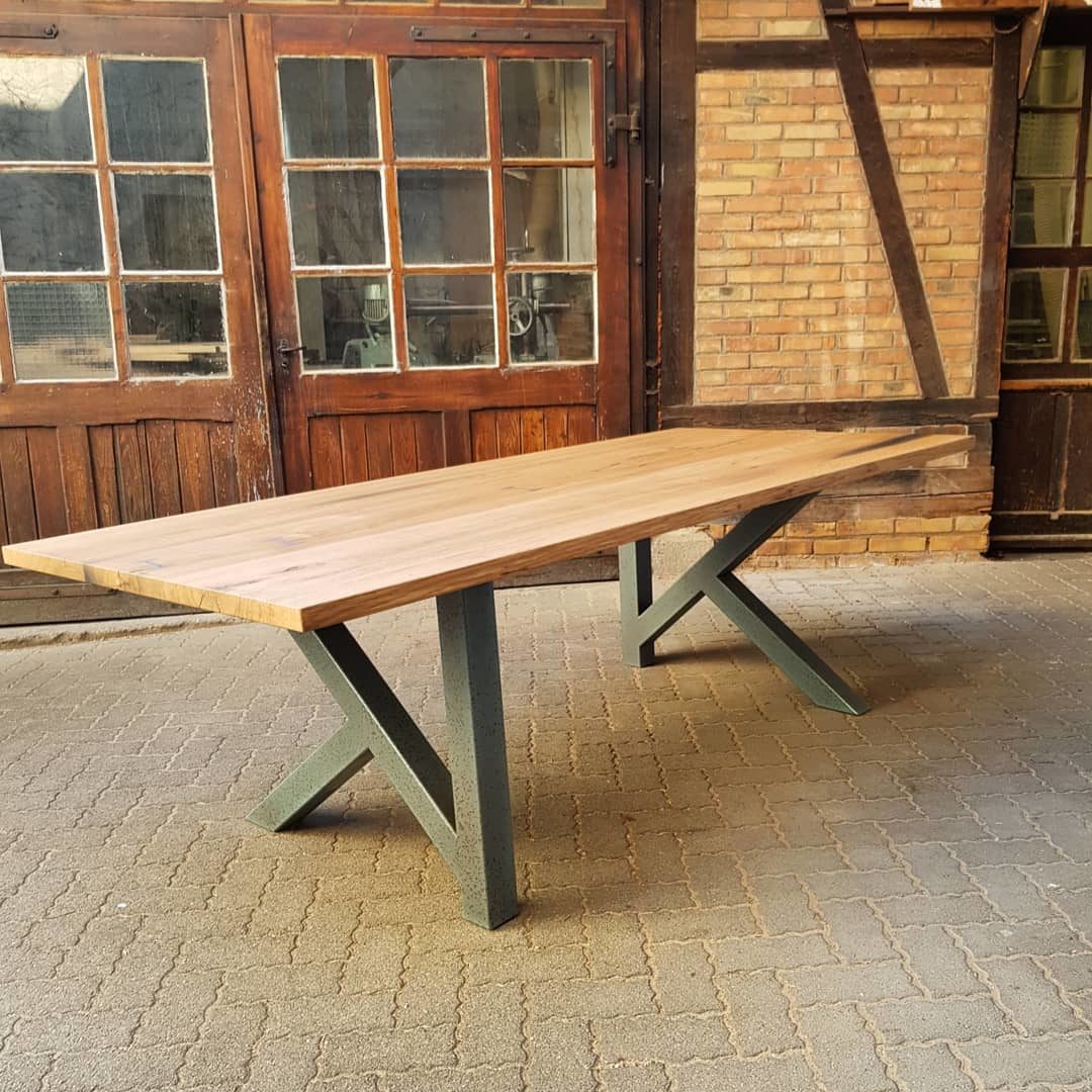 Table chêne & acier brut
